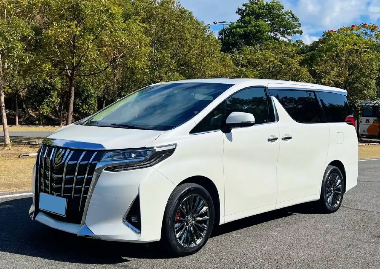 2018 Toyota Alphard 3.5L 301HP V6 8AT