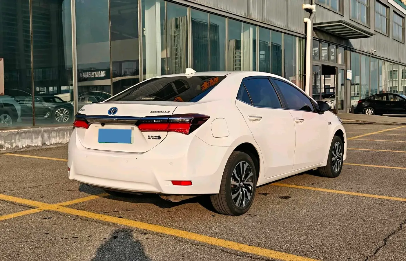 2020 Toyota Corolla Hybird E+ 1.8L 99HP L4 E-CVT PHEV 10.5KWH,autocango,china used car exporter,china ev exporter,chinese used car exporter,chinese used ev exporter