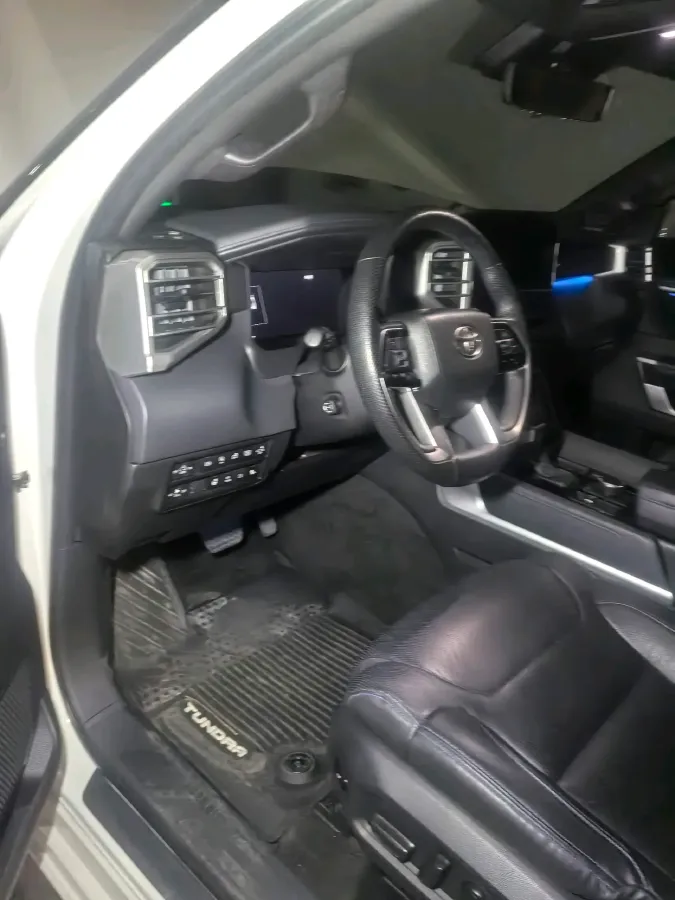 2022 Tank 300 2.0T 227HP L4 8AT,autocango,china used car exporter,china ev exporter,chinese used car exporter,chinese used ev exporter