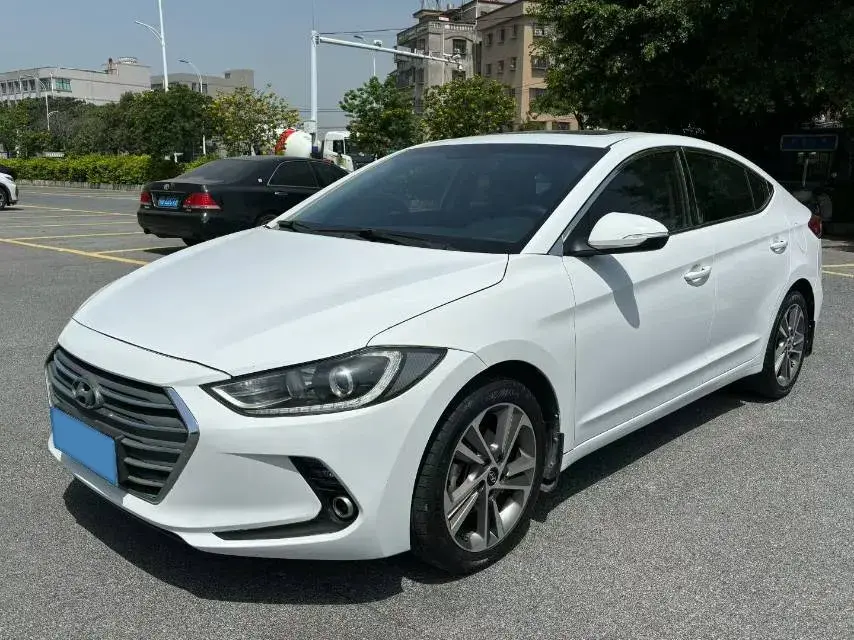 2016 Hyundai Elantra 1.6L 130HP L4 6AT