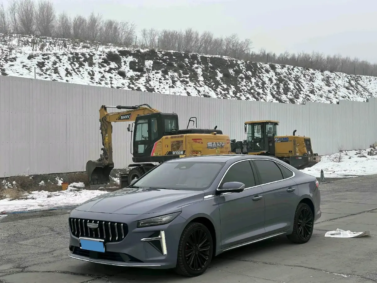 2024 Geely Preface 1.5T 163HP L4 3DHT Hybrid