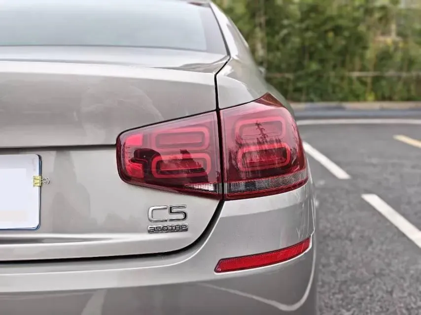 2017 Citroen C5 1.6T 167HP L4 6AT,autocango,china used car exporter,china ev exporter,chinese used car exporter,chinese used ev exporter