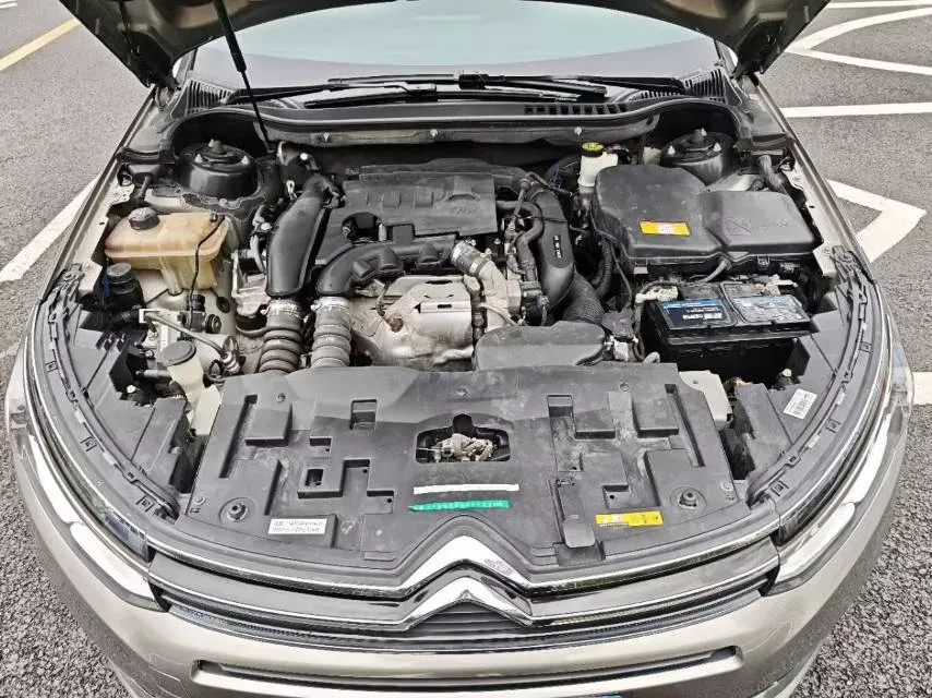 2017 Citroen C5 1.6T 167HP L4 6AT,autocango,china used car exporter,china ev exporter,chinese used car exporter,chinese used ev exporter