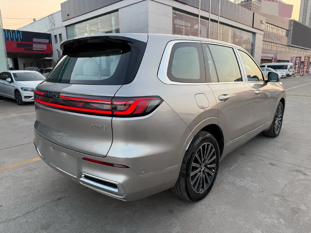 2025 Geely Galaxy M9 1.5T 163HP L4 3DHT PHEV,autocango,china used car exporter,china ev exporter,chinese used car exporter,chinese used ev exporter