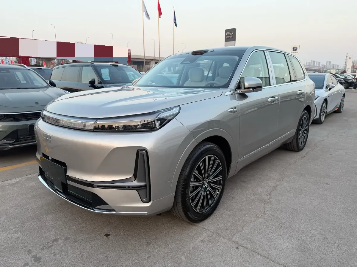 2025 Geely Galaxy M9 1.5T 163HP L4 3DHT PHEV,autocango,china used car exporter,china ev exporter,chinese used car exporter,chinese used ev exporter