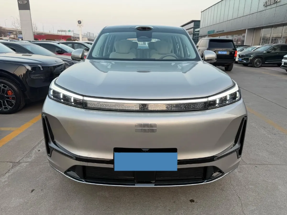 2025 Geely Galaxy M9 1.5T 163HP L4 3DHT PHEV,autocango,china used car exporter,china ev exporter,chinese used car exporter,chinese used ev exporter