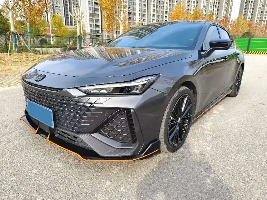 2024 ChangAn UNI-V 2.0T 233HP L4 8AT