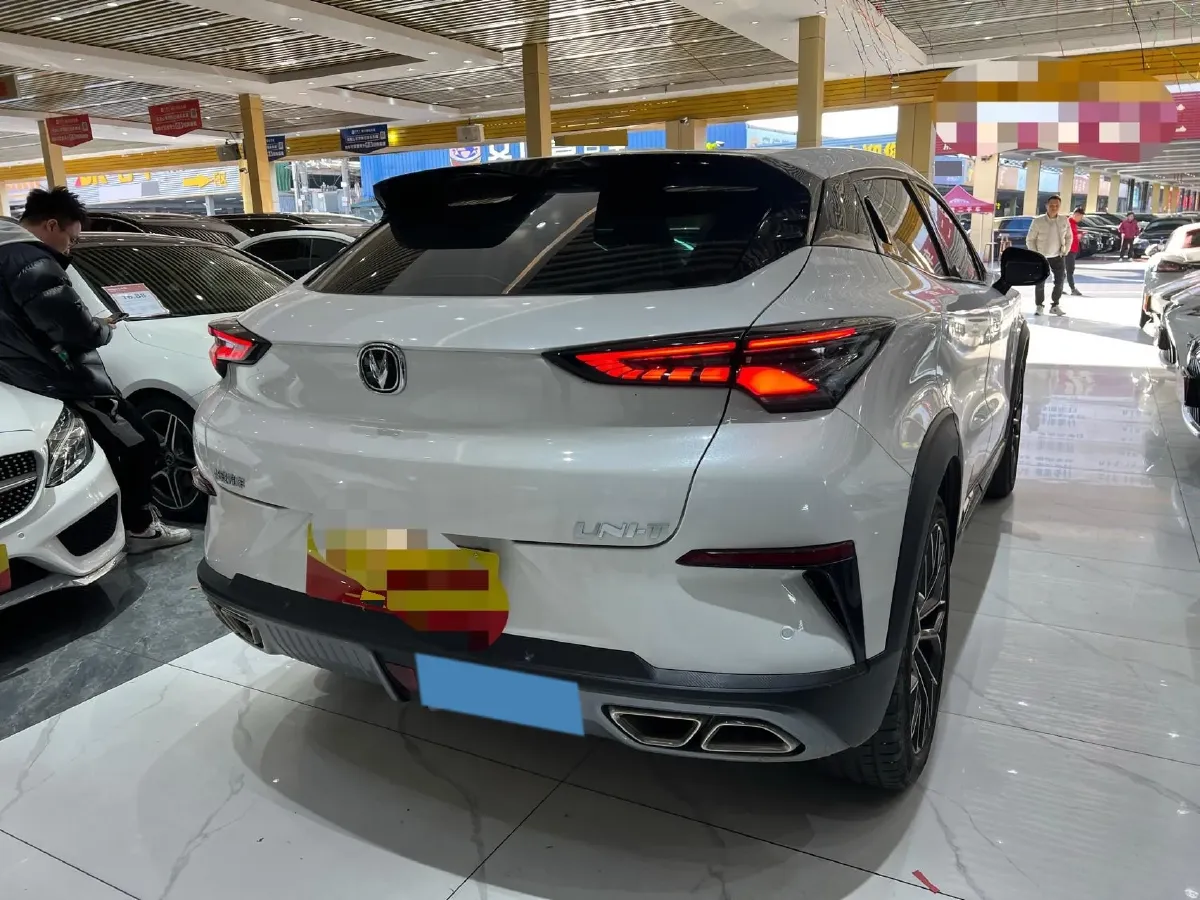 2022 ChangAn UNI-T 1.5T 188HP L4 7DCT,autocango,china used car exporter,china ev exporter,chinese used car exporter,chinese used ev exporter