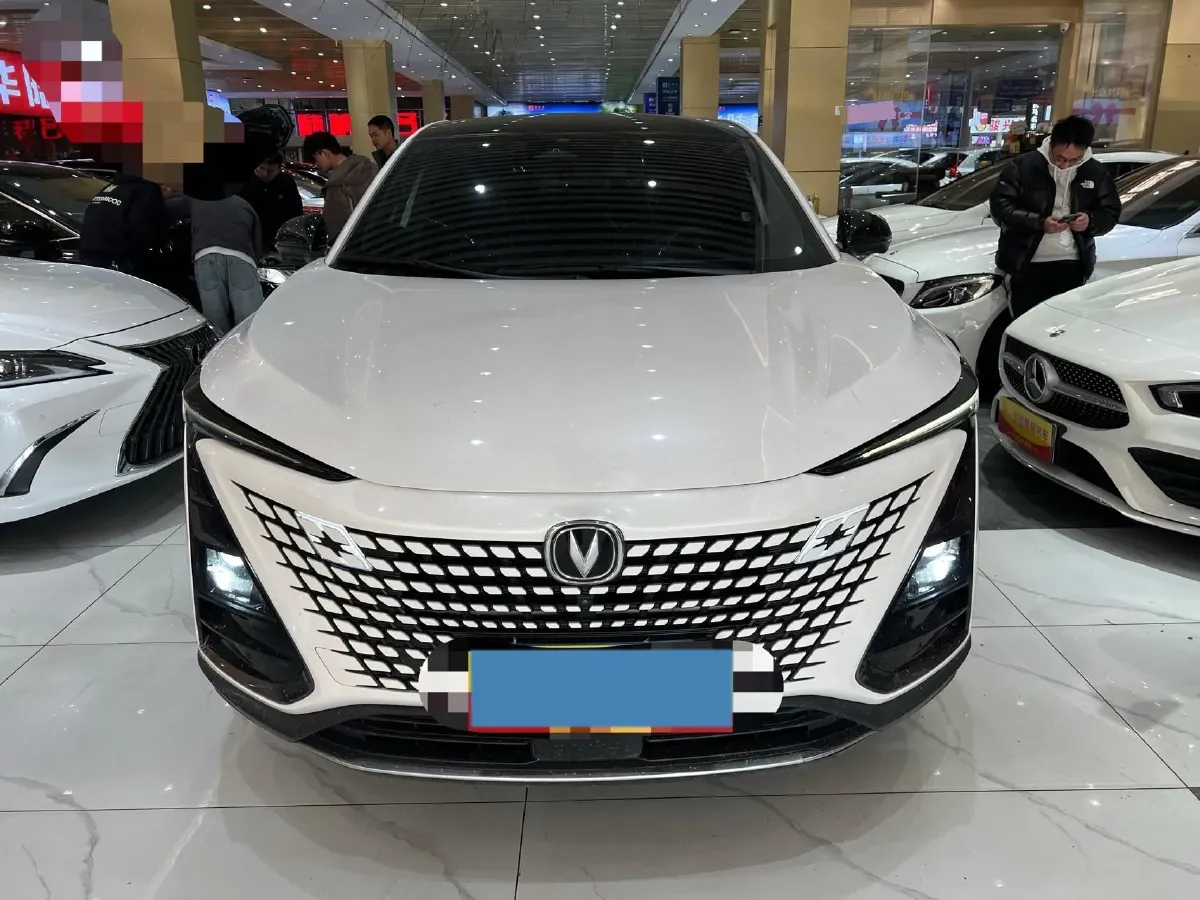 2022 ChangAn UNI-T 1.5T 188HP L4 7DCT,autocango,china used car exporter,china ev exporter,chinese used car exporter,chinese used ev exporter