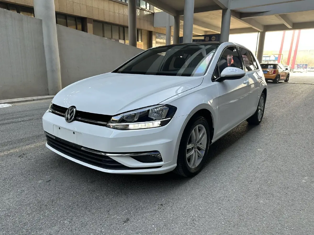 2018 Volkswagen Golf 1.4T 131HP L4 7DCT