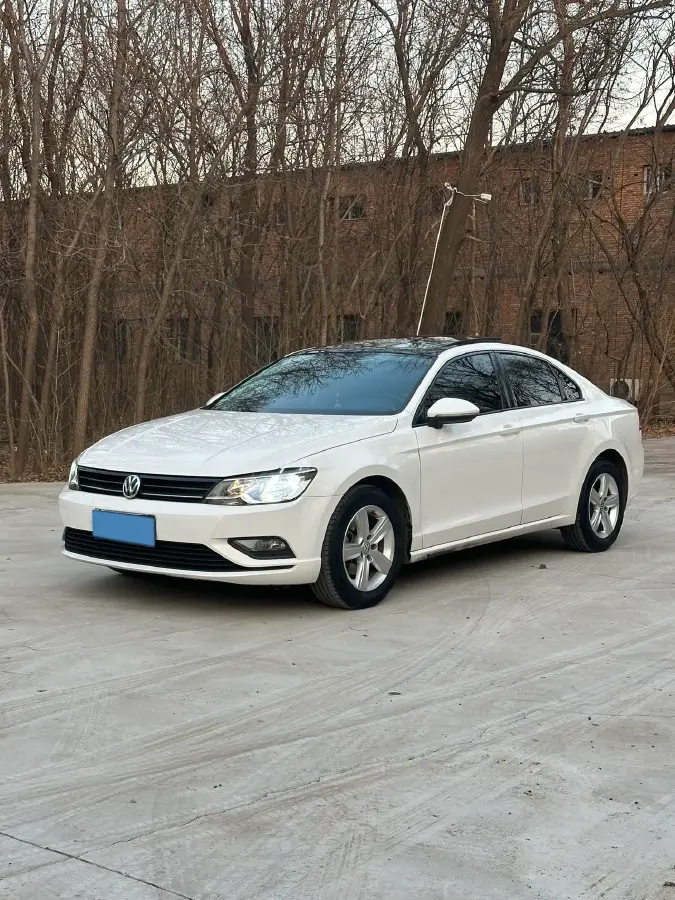 2018 Volkswagen Lamando 1.4T 131HP L4 7DCT