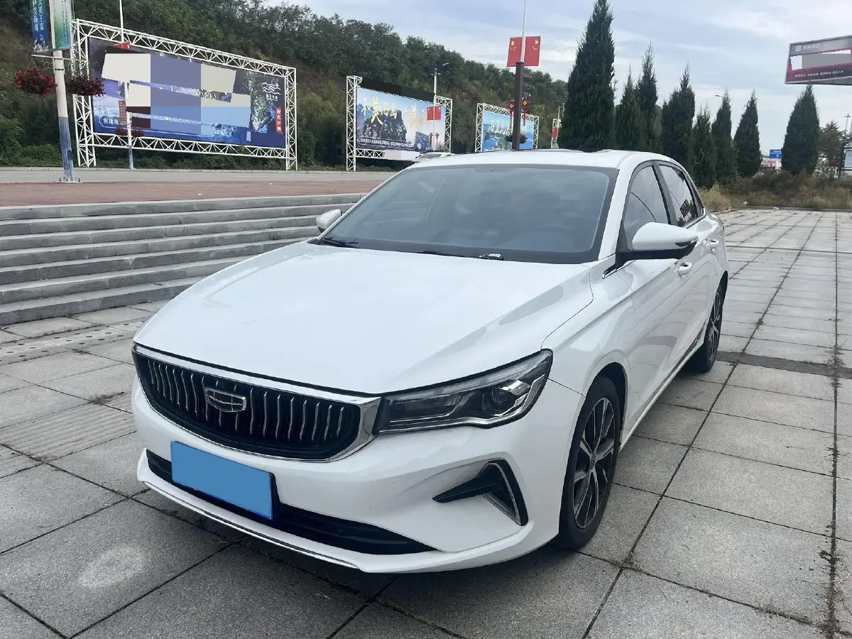 2022 Geely Emgrand 1.5L 114HP L4 CVT