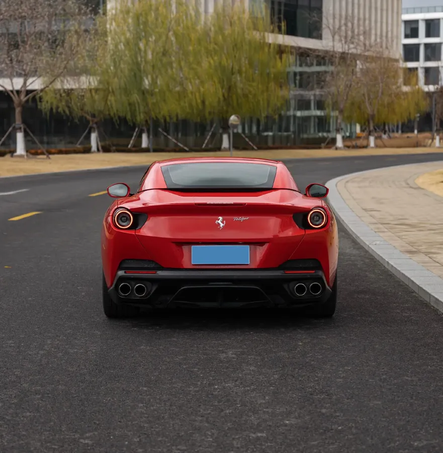 2018 Ferrari Portofino 3.9T 600HP V8 7DCT,autocango,china used car exporter,china ev exporter,chinese used car exporter,chinese used ev exporter