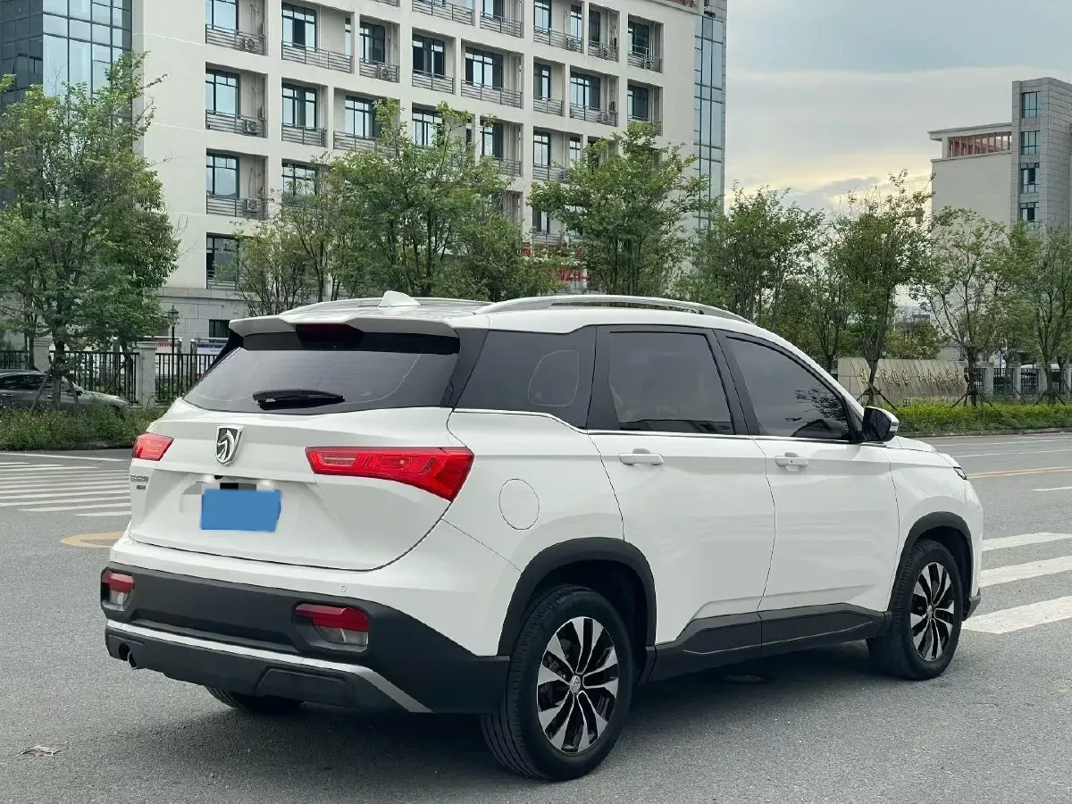 2020 HanTeng X7 1.5T 156HP L4 6AT,autocango,china used car exporter,china ev exporter,chinese used car exporter,chinese used ev exporter