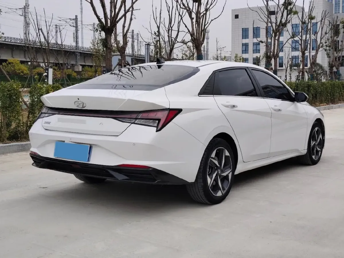 2022 Hyundai Elantra 1.5L 115HP L4 CVT,autocango,china used car exporter,china ev exporter,chinese used car exporter,chinese used ev exporter