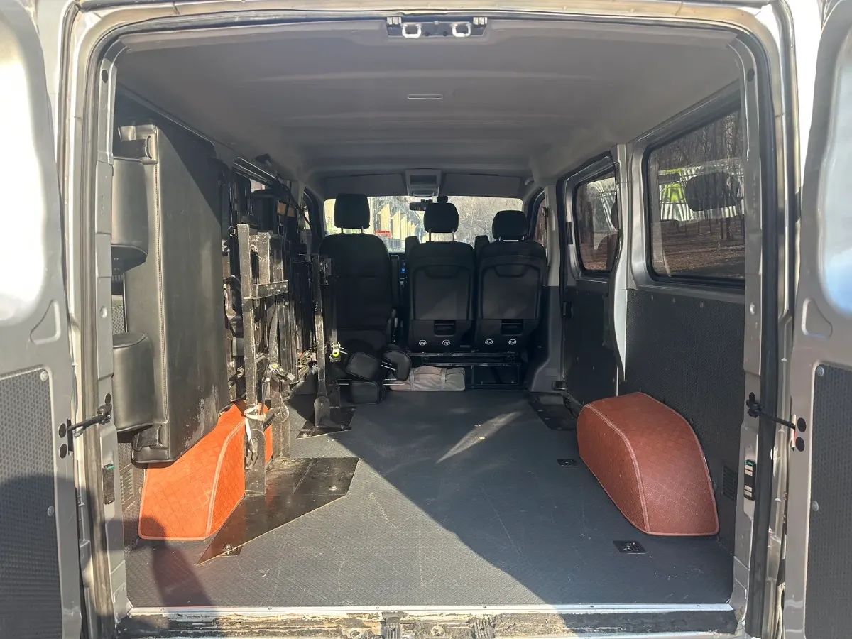 2021 JMC TeShun 2.8T 122HP L4 5MT,autocango,china used car exporter,china ev exporter,chinese used car exporter,chinese used ev exporter