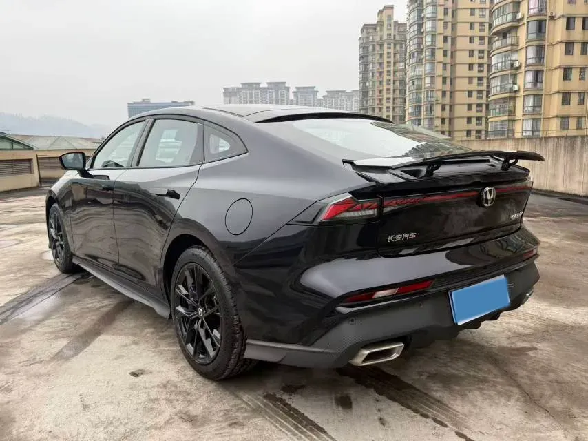 2025 ChangAn UNI-V 1.5T 192HP L4 7DCT,autocango,china used car exporter,china ev exporter,chinese used car exporter,chinese used ev exporter