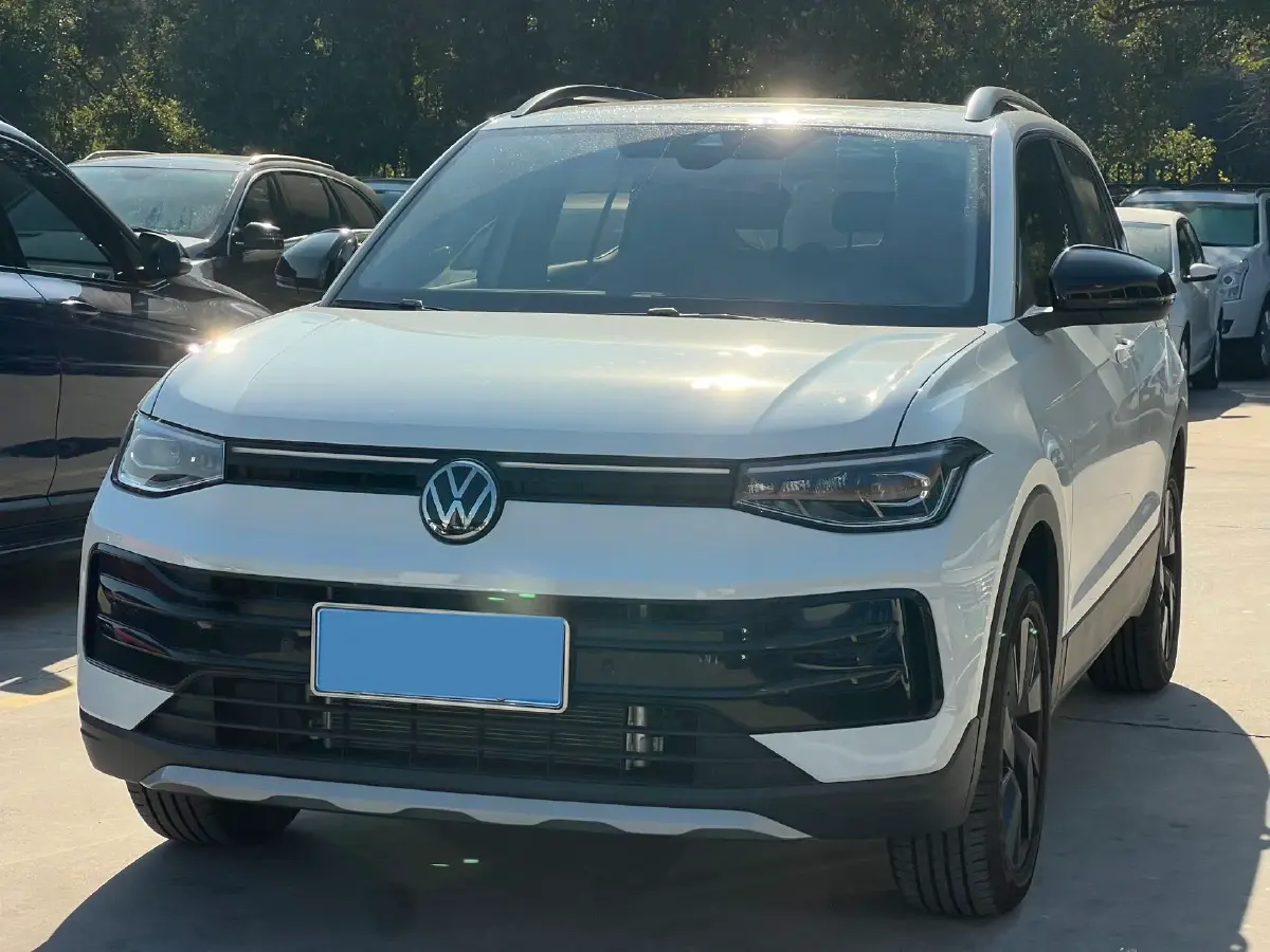 2026 Volkswagen Tharu 1.5L 110HP L4 6AT