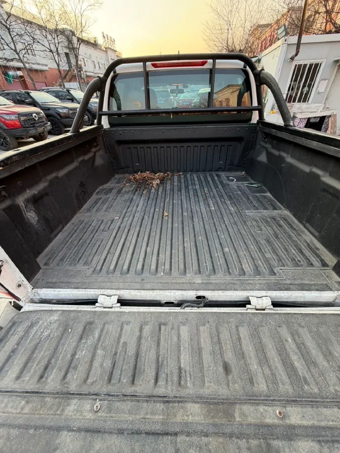 2022 Dongfeng RuiQi 7 2.3T 166HP L4 8AT,autocango,china used car exporter,china ev exporter,chinese used car exporter,chinese used ev exporter