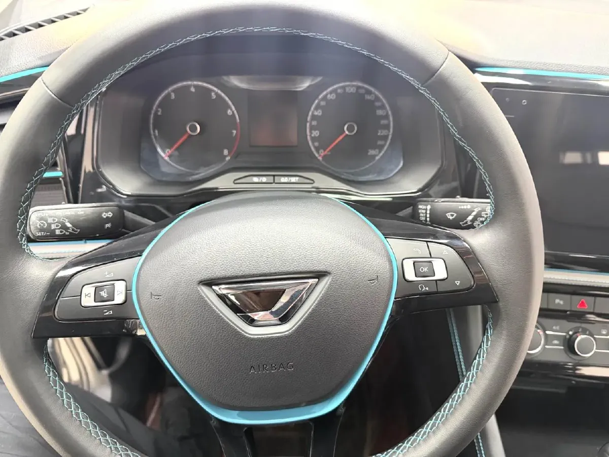 2023 Jetta VS5 1.4T 150HP L4 6AT,autocango,china used car exporter,china ev exporter,chinese used car exporter,chinese used ev exporter