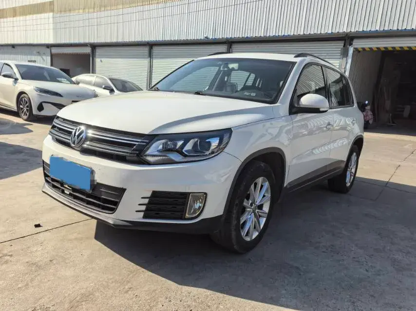 2016 Volkswagen Touran 1.4T 150HP L4 7DCT