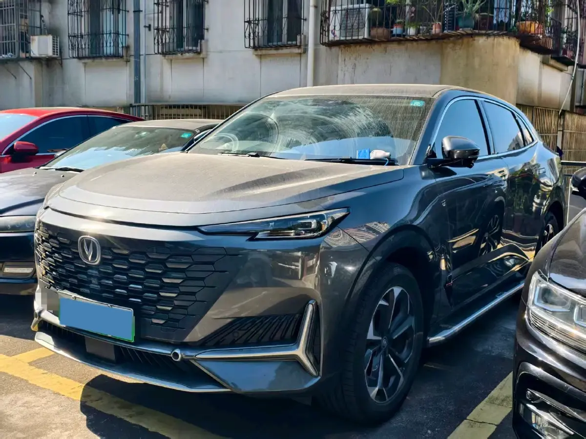 2022 Bestune T99 2.0T 224HP L4 6AT