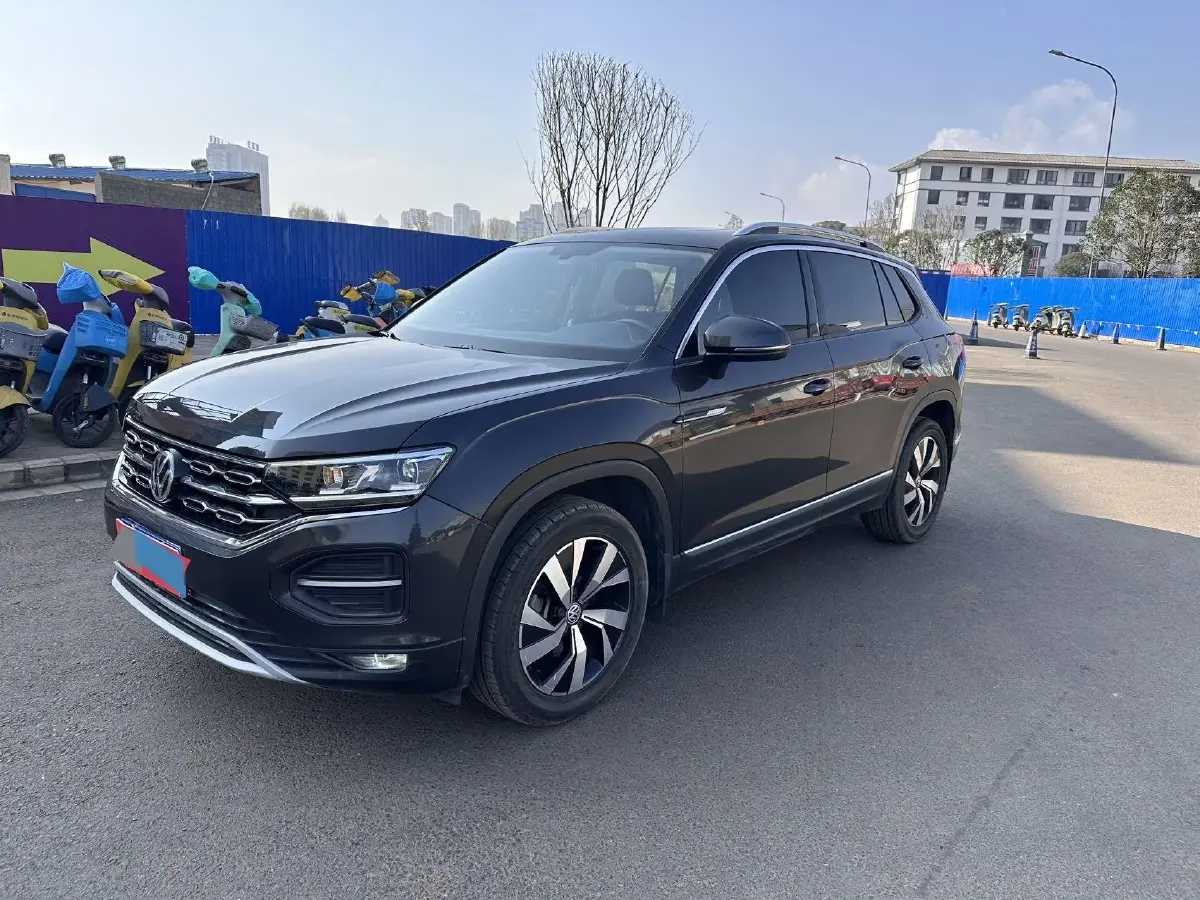 2020 Volkswagen Tayron 2.0T 186HP L4 7DCT