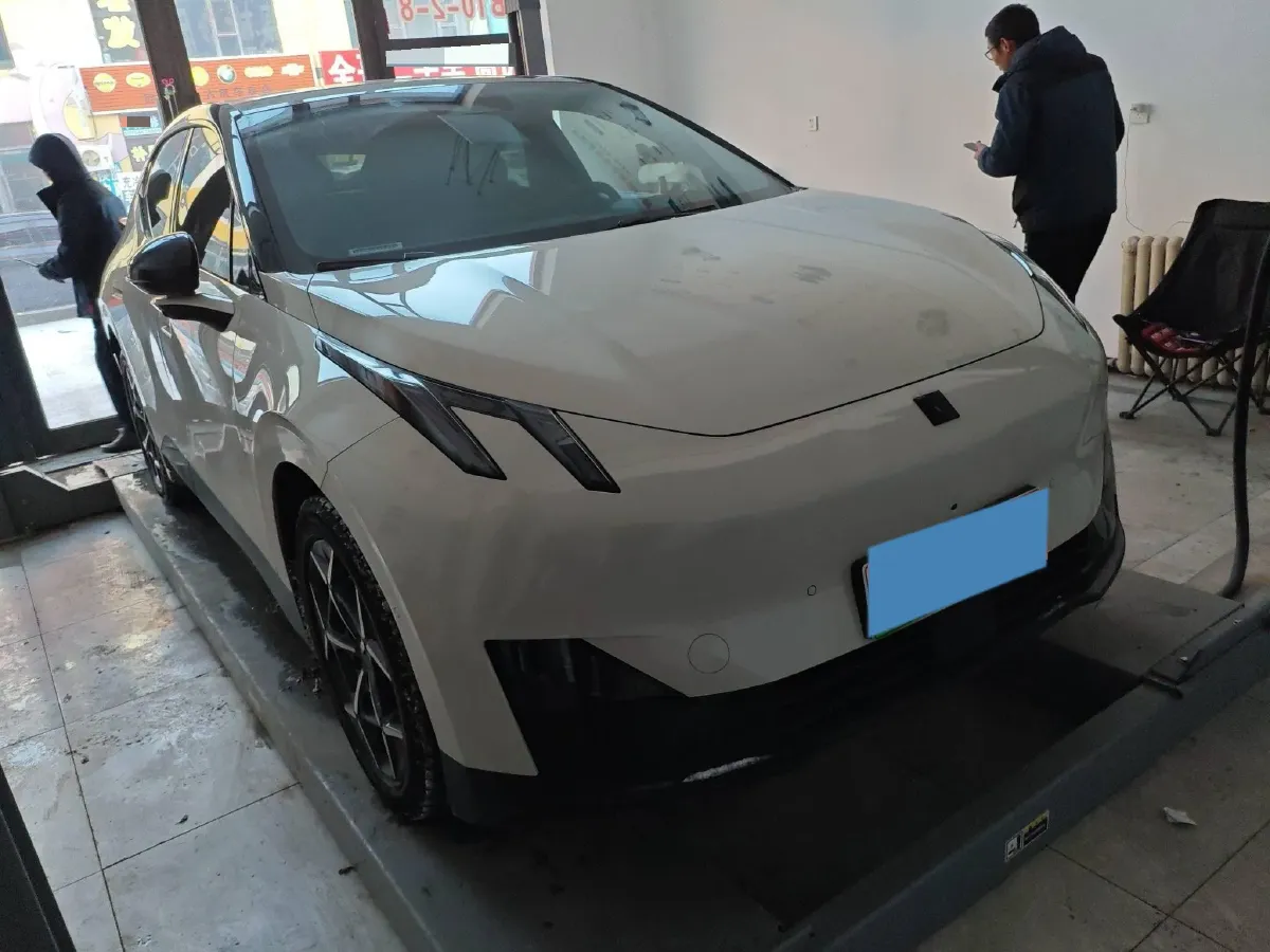 2025 Dongfeng Z9 2.0T 258HP L4 8AT,autocango,china used car exporter,china ev exporter,chinese used car exporter,chinese used ev exporter