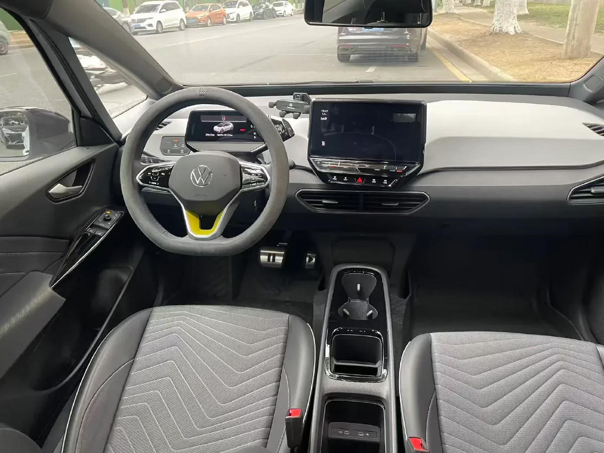 2023 DongFeng Forthing S60 EV BEV 54.6KWH,autocango,china used car exporter,china ev exporter,chinese used car exporter,chinese used ev exporter