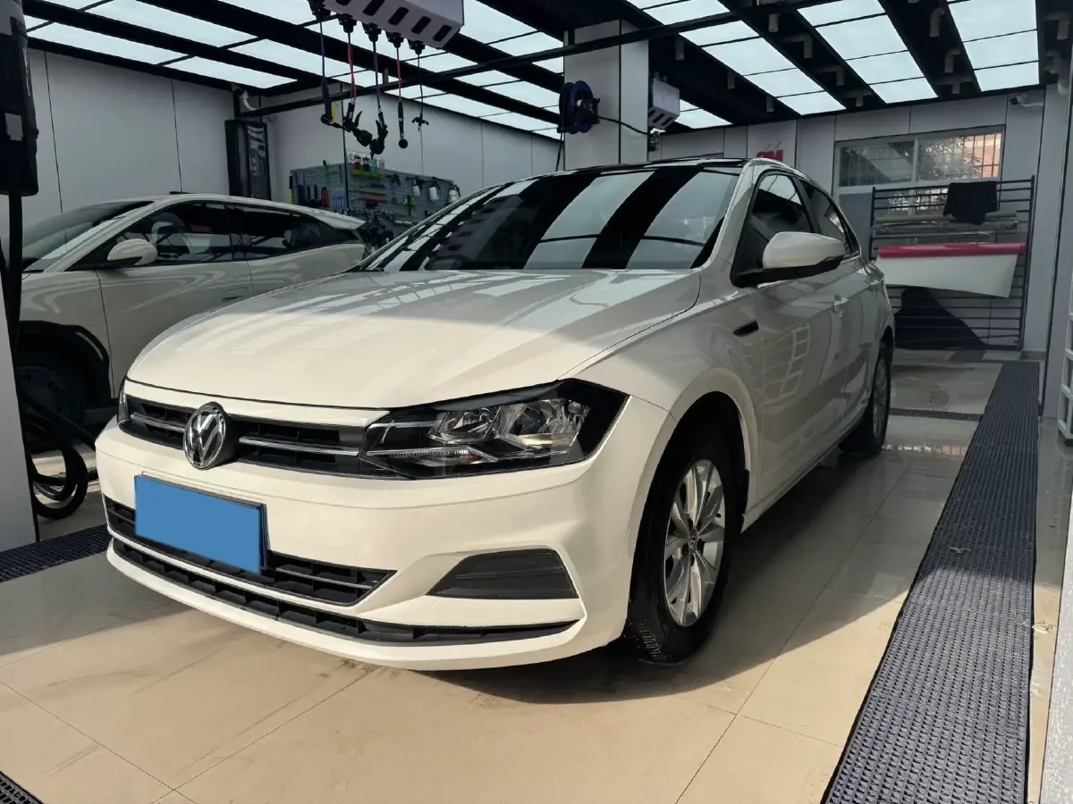 2019 Volkswagen Polo 1.5L 113HP L4 6AT