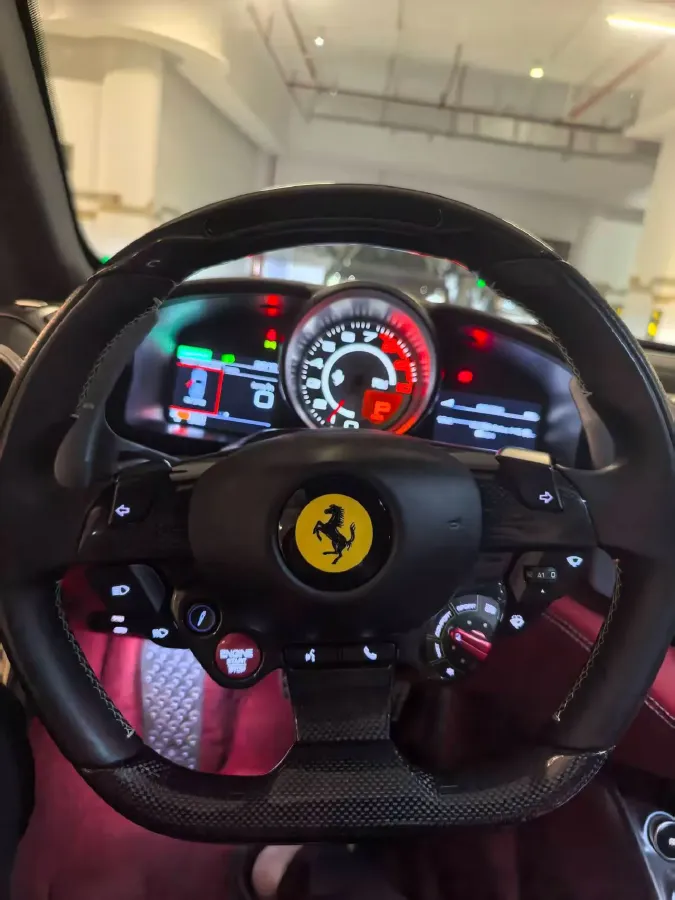 2017 Ferrari GTC4 Lusso 3.9T 609HP V8 7DCT,autocango,china used car exporter,china ev exporter,chinese used car exporter,chinese used ev exporter