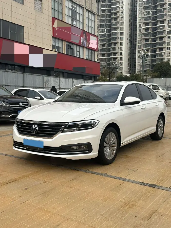 2019 Volkswagen Sagitar 1.2T 116HP L4 7DCT