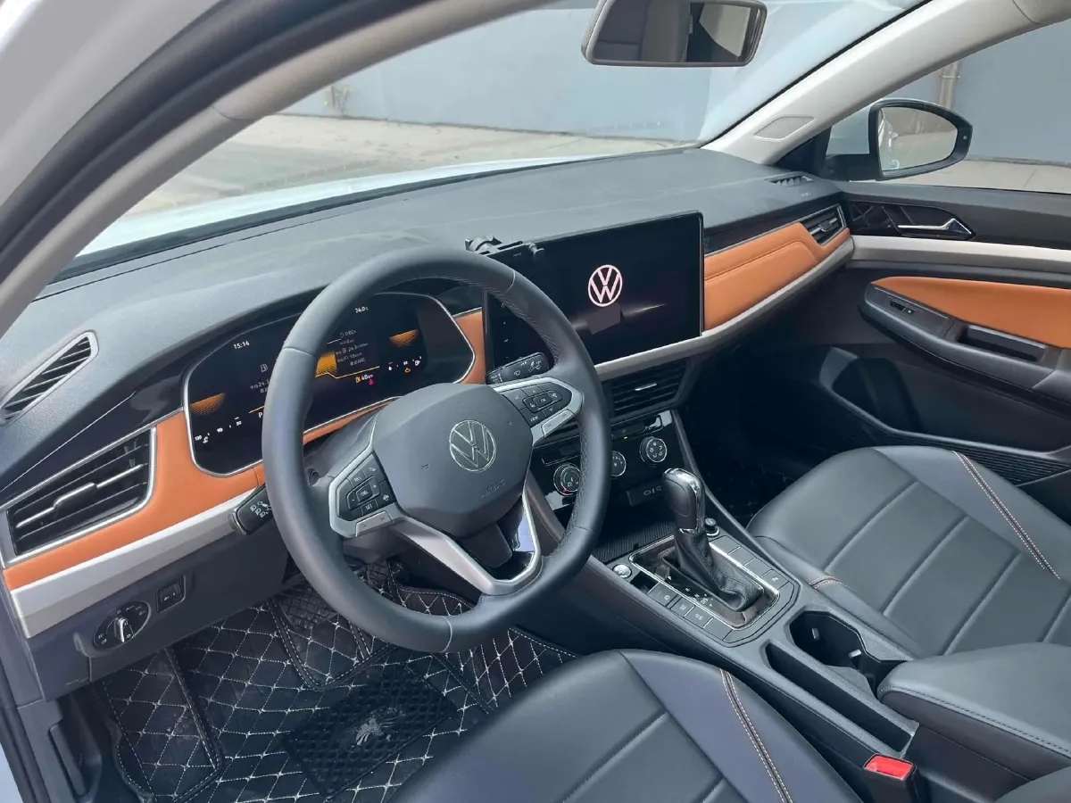 2023 Volkswagen Bora 1.2T 116HP L4 7DCT,autocango,china used car exporter,china ev exporter,chinese used car exporter,chinese used ev exporter