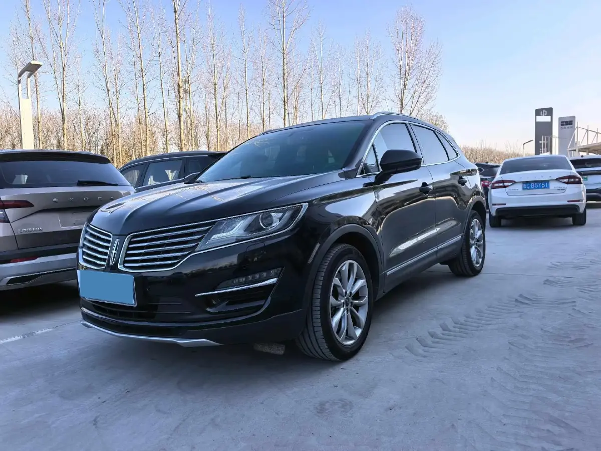 2017 Lincoln MKC 2.0T 203HP L4 6AT