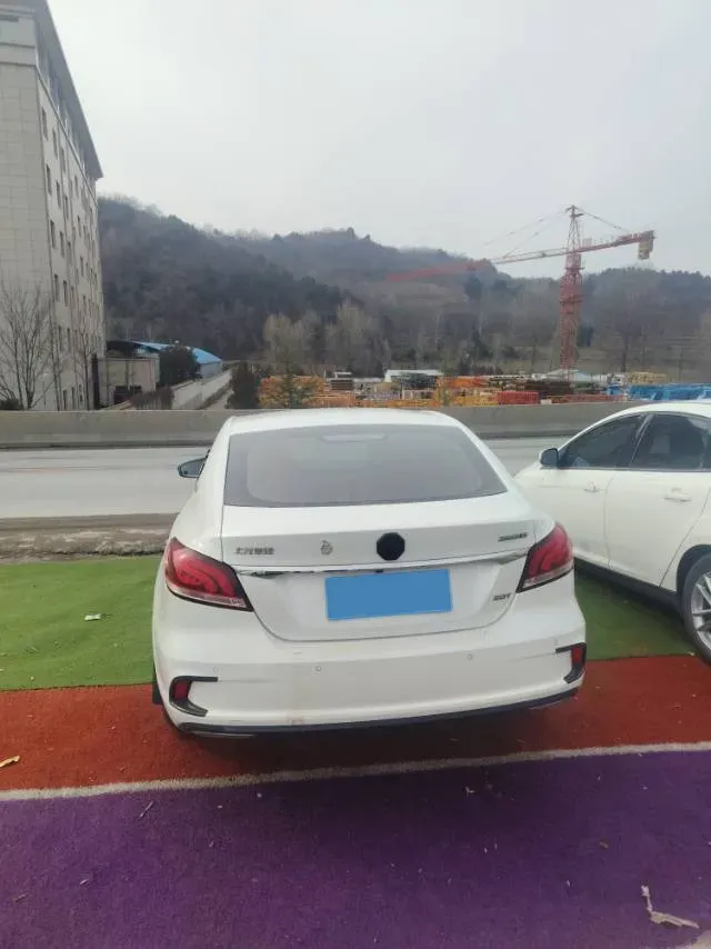 2019 MAXUS XinTu V80 2.5T 136HP L4 6AMT,autocango,china used car exporter,china ev exporter,chinese used car exporter,chinese used ev exporter