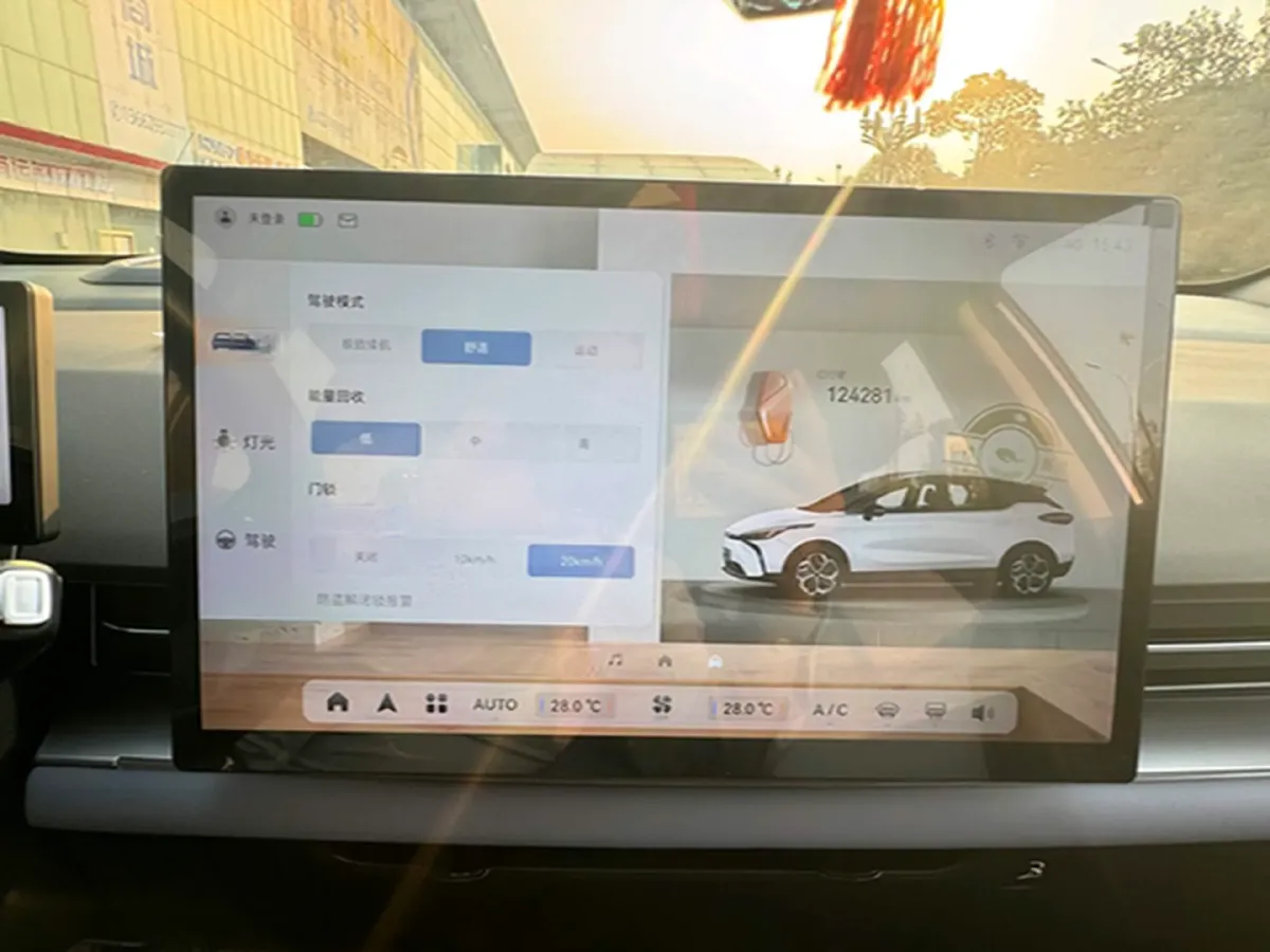 2022 Geometry M6 BEV 53KWH,autocango,china used car exporter,china ev exporter,chinese used car exporter,chinese used ev exporter