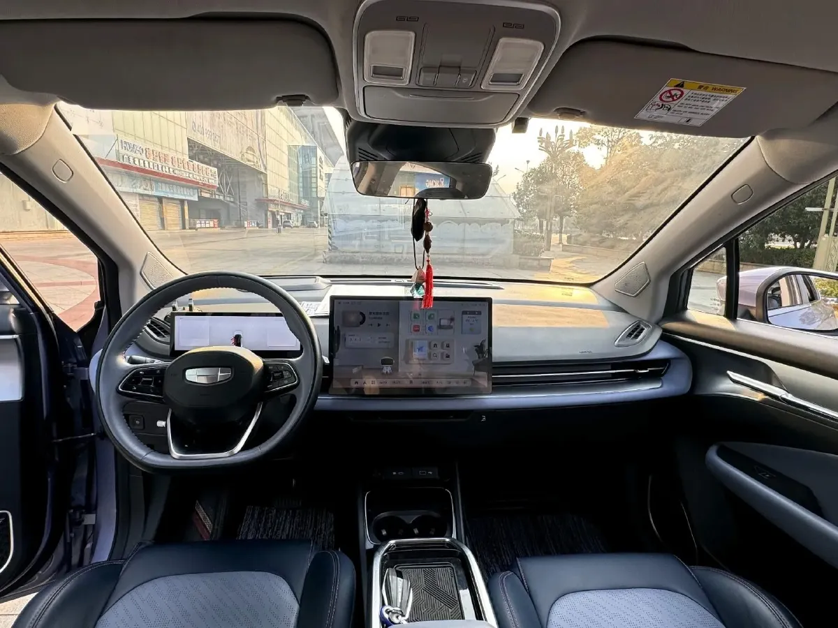 2022 Geometry M6 BEV 53KWH,autocango,china used car exporter,china ev exporter,chinese used car exporter,chinese used ev exporter