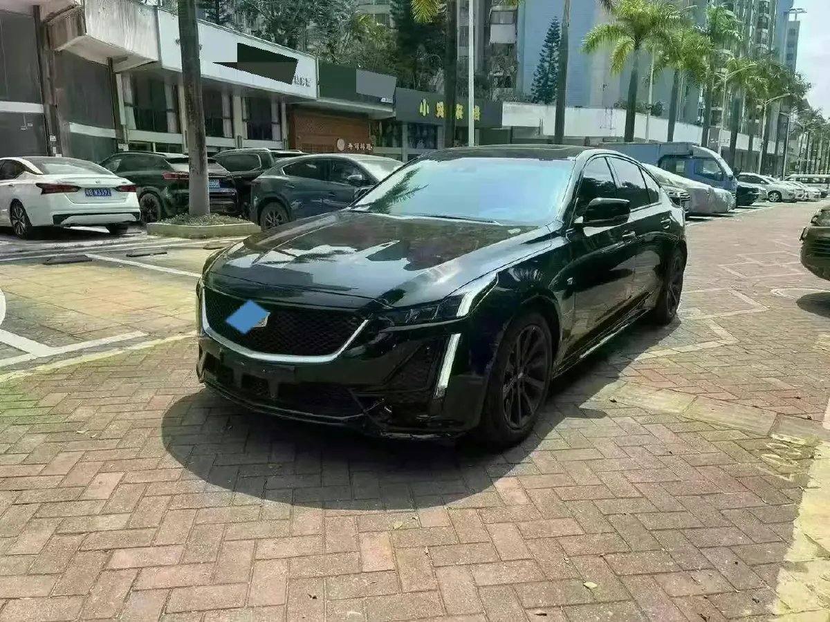 2023 Cadillac CT5 2.0T 237HP L4 10AT