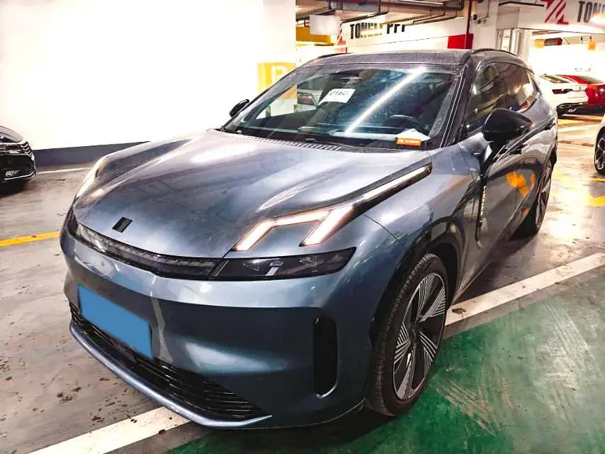 2025 LYNK&CO 08 EM-P 1.5T 163HP L4 3DHT PHEV 39.6KWH