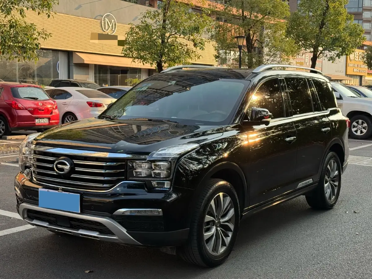 2017 GAC Trumpchi GS8 2.0T 201HP L4 6AT