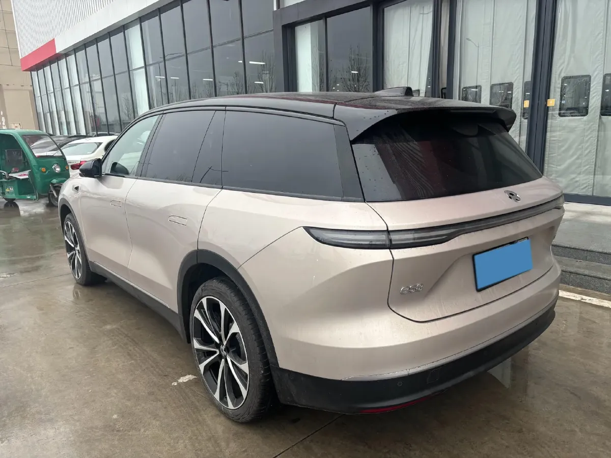 2024 Porsche Macan All-Electric BEV 100KWH,autocango,china used car exporter,china ev exporter,chinese used car exporter,chinese used ev exporter