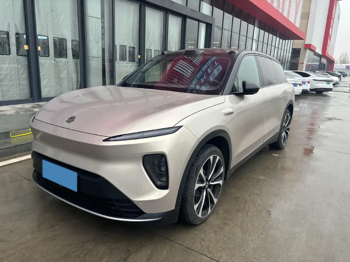 2024 Porsche Macan All-Electric BEV 100KWH