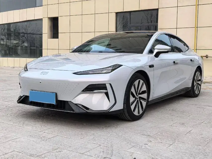 2024 Geely Galaxy E8 BEV 76KWH