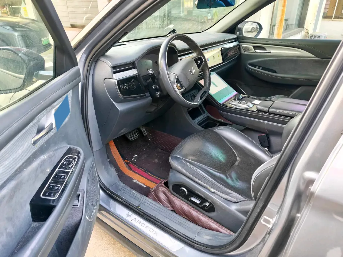 2021 Ford New Era Transit 2.2T 140HP L4 6AMT,autocango,china used car exporter,china ev exporter,chinese used car exporter,chinese used ev exporter