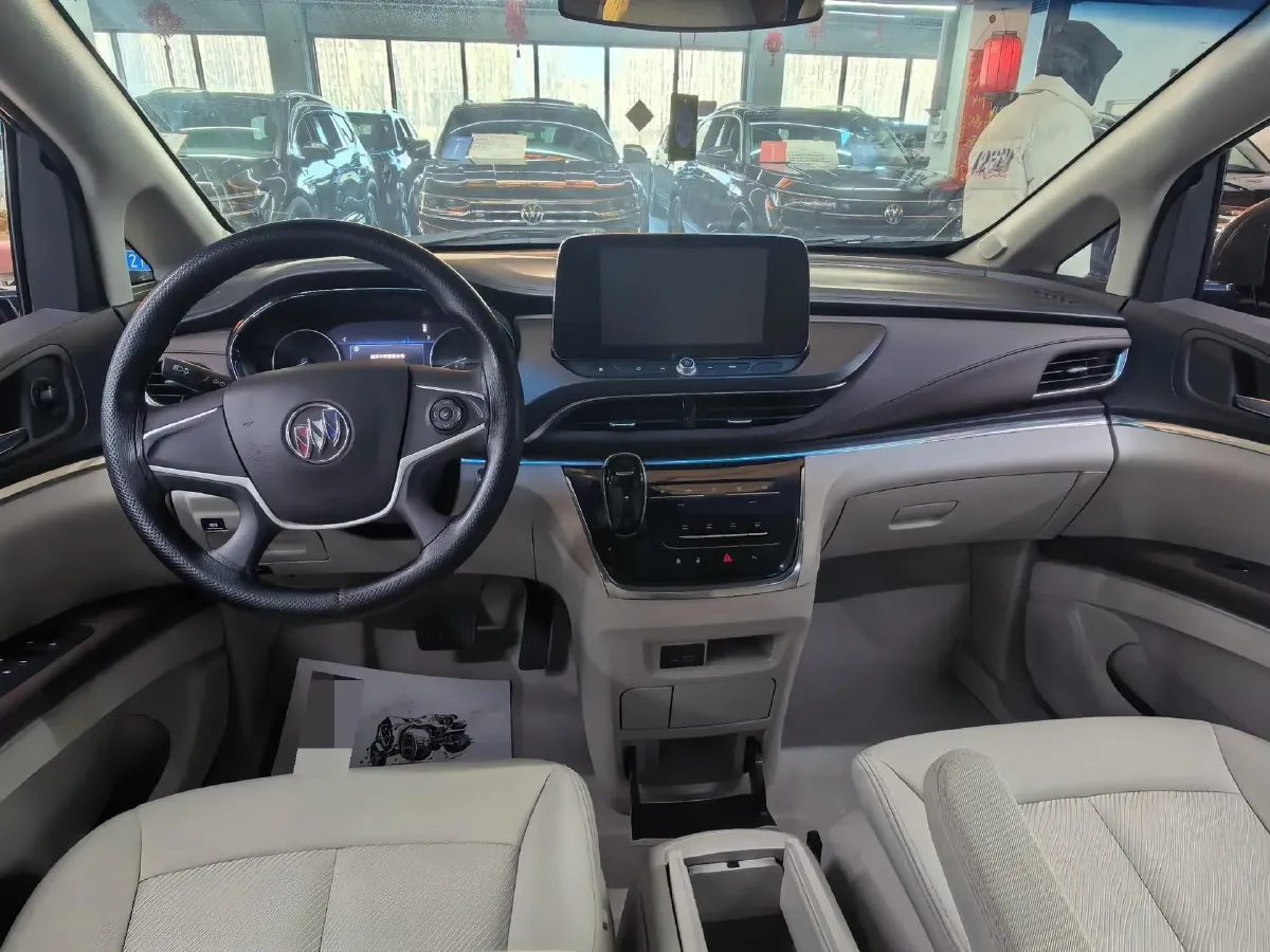 2022 Buick GL8 2.0T 237HP L4 9AT,autocango,china used car exporter,china ev exporter,chinese used car exporter,chinese used ev exporter