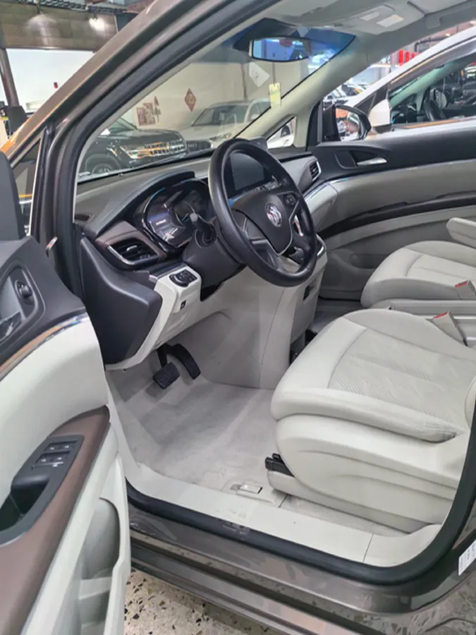 2022 Buick GL8 2.0T 237HP L4 9AT,autocango,china used car exporter,china ev exporter,chinese used car exporter,chinese used ev exporter