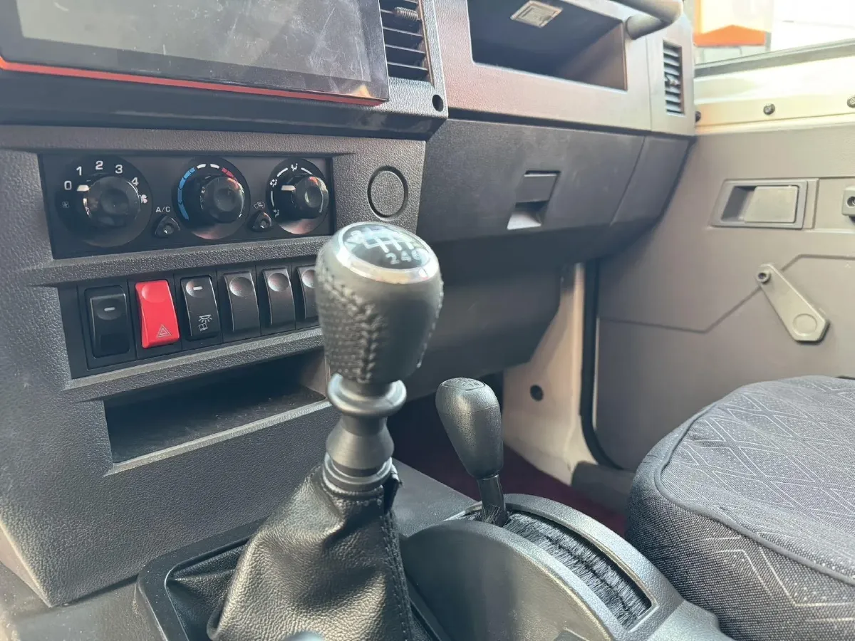 2018 JMC YuHu 3 1.8T 177HP L4 6MT,autocango,china used car exporter,china ev exporter,chinese used car exporter,chinese used ev exporter