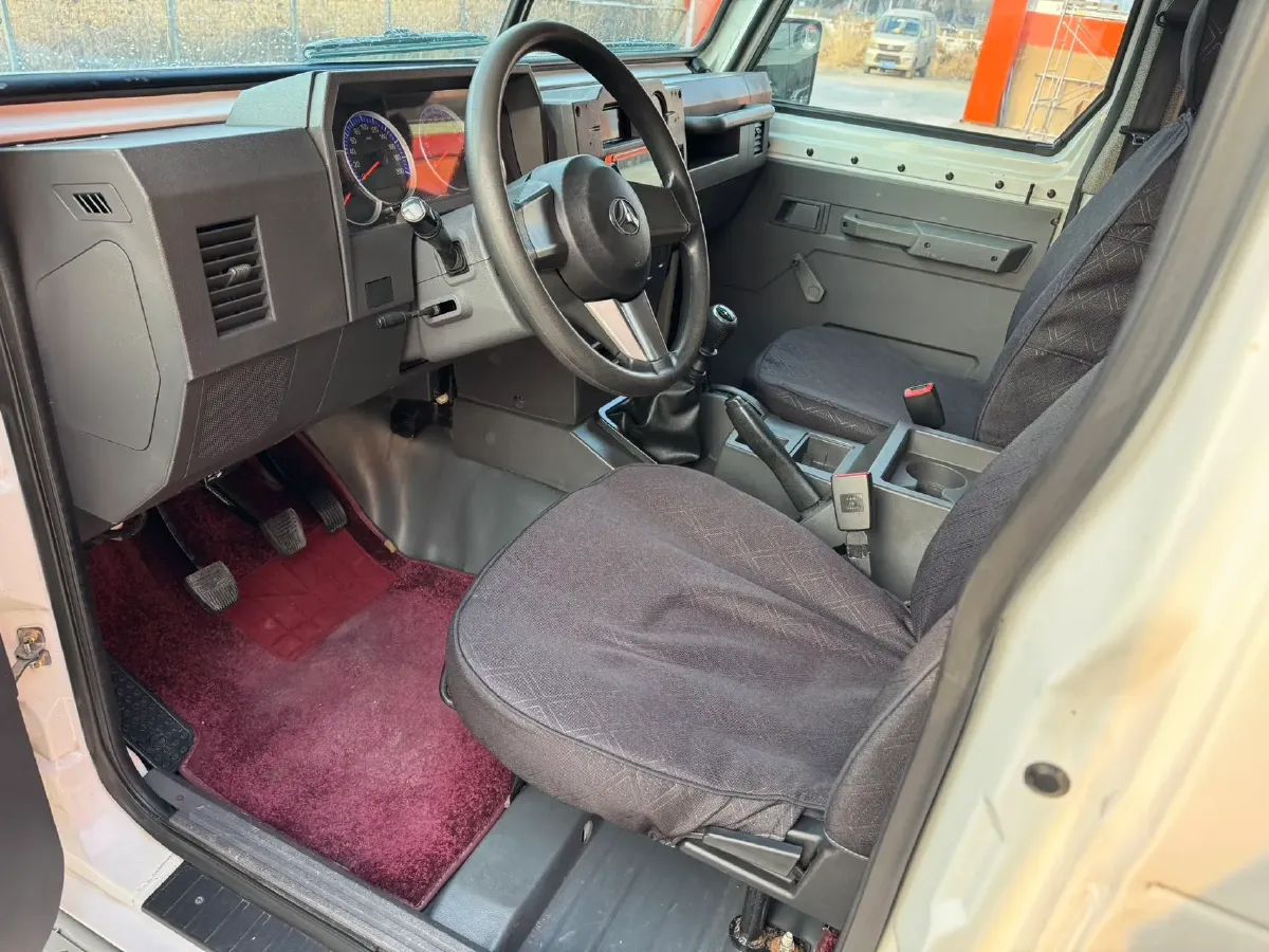 2018 JMC YuHu 3 1.8T 177HP L4 6MT,autocango,china used car exporter,china ev exporter,chinese used car exporter,chinese used ev exporter