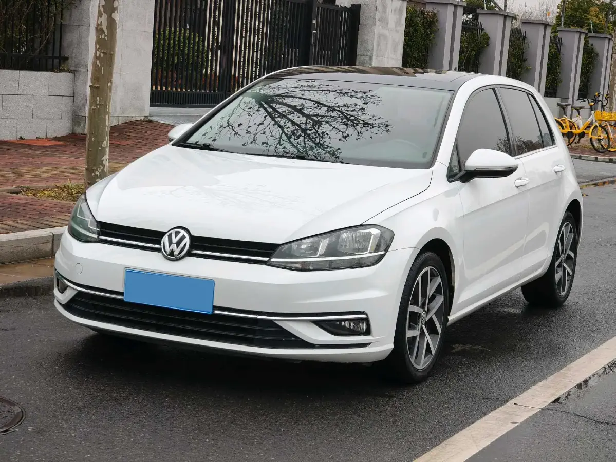2020 Volkswagen Golf 1.4T 150HP L4 7DCT