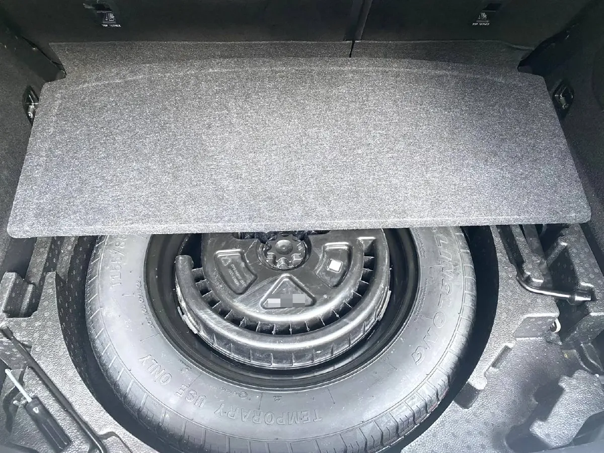 2019 WEY VV6 2.0T 224HP L4 7DCT,autocango,china used car exporter,china ev exporter,chinese used car exporter,chinese used ev exporter